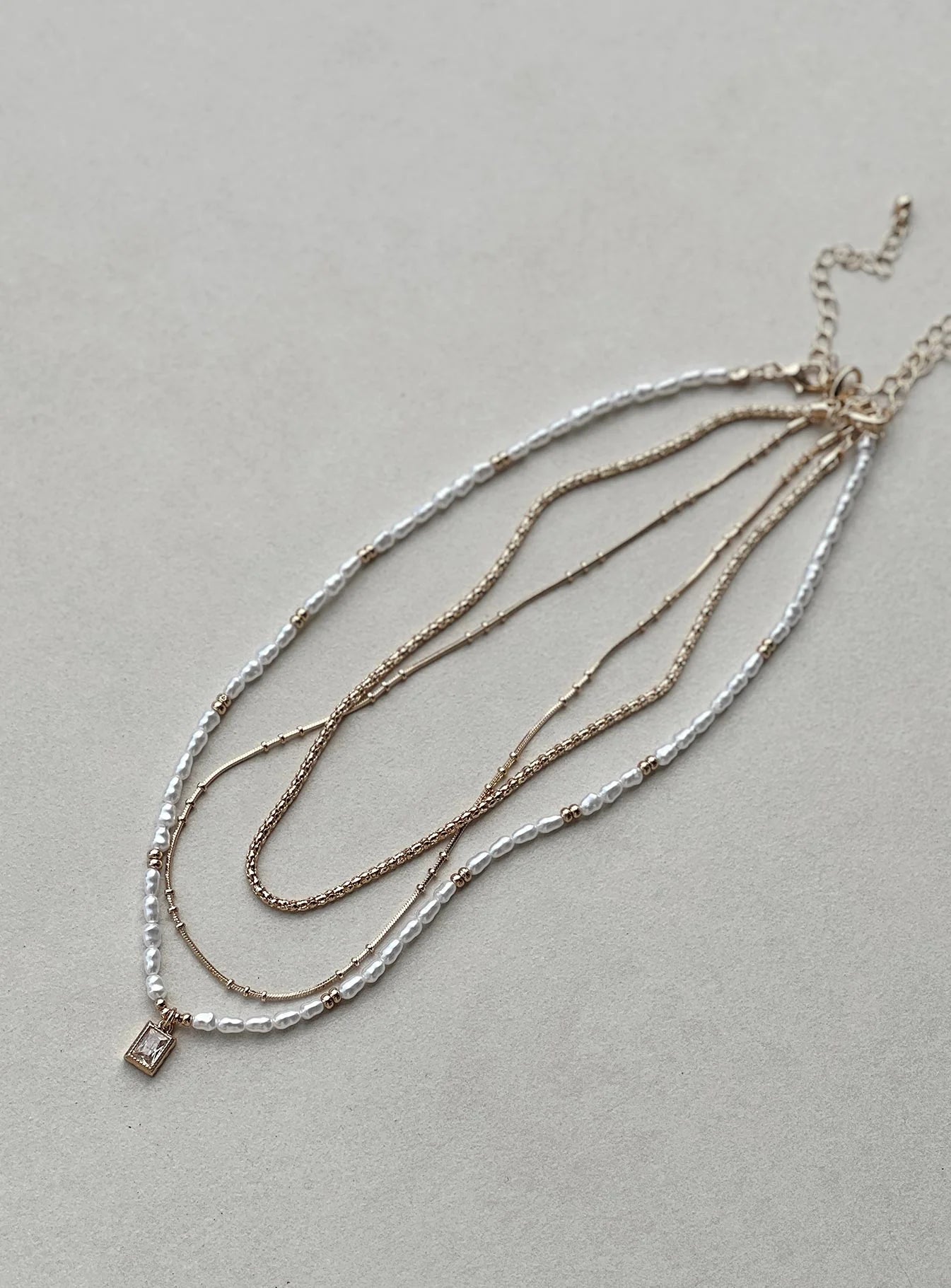 Zealy Necklace Gold / White