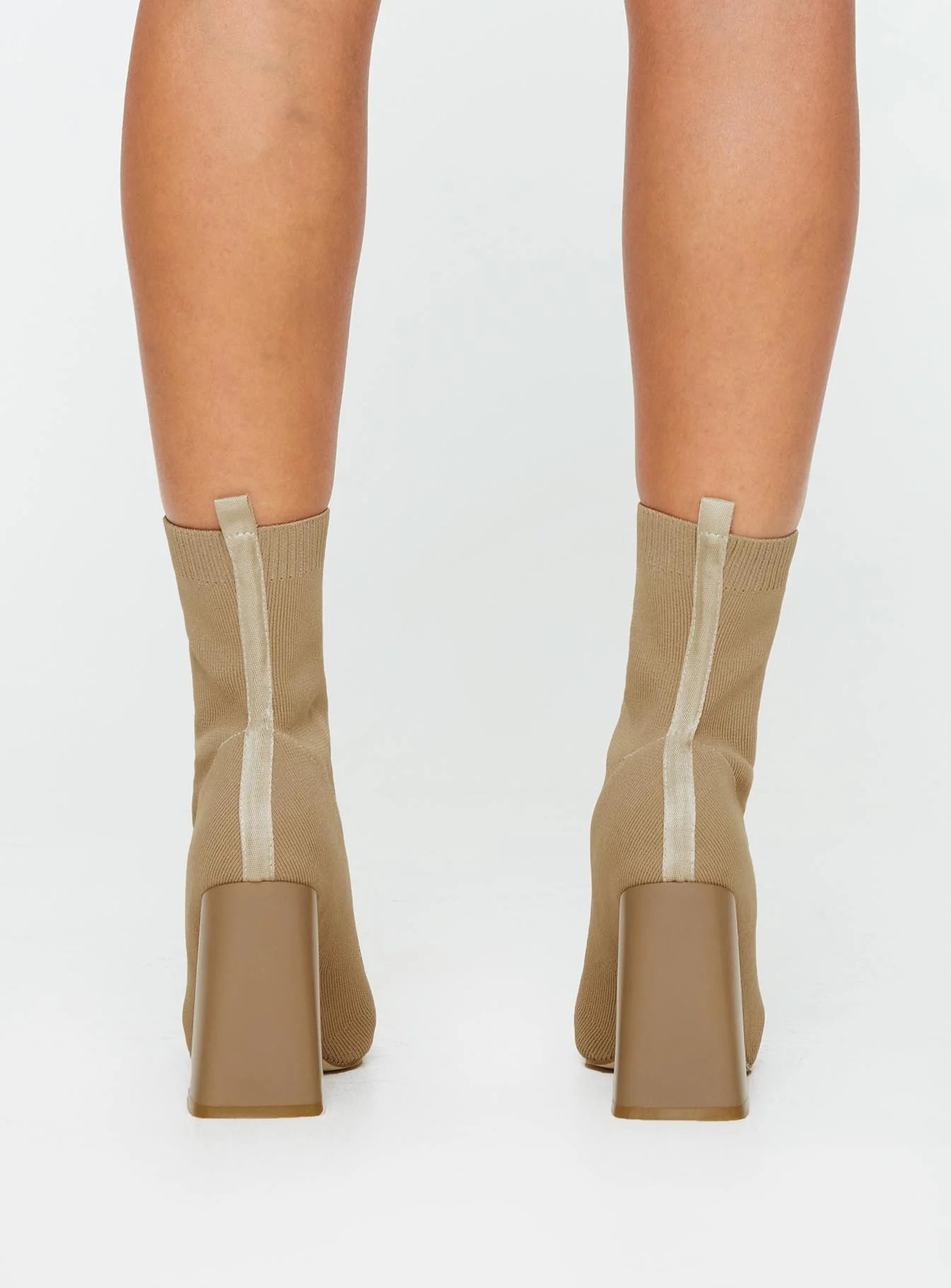 Taken Knit Boots Nude