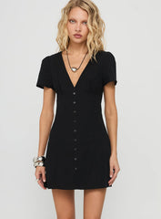 Loveliness Playsuit Black Petite