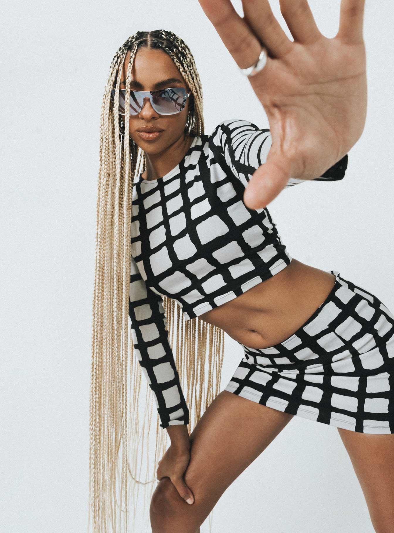 Motel Bonnie Top Mesh Mono Painted Check