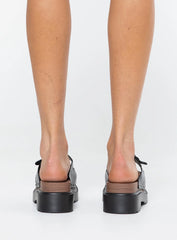 Slow Motion Sandals Black