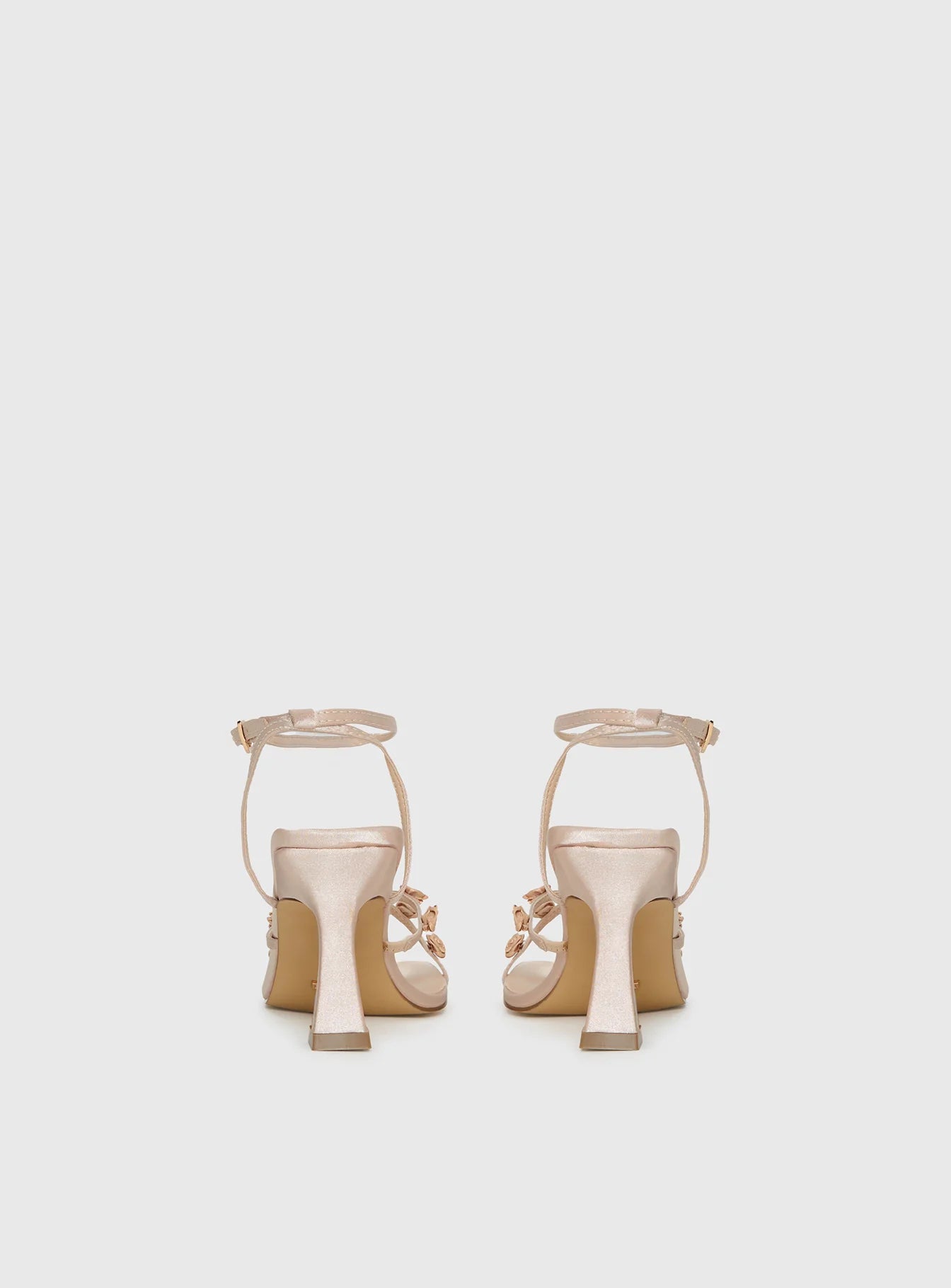 Billini Brynlee Heels Champagne Satin
