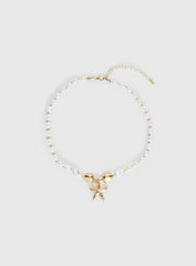 Splashy Star Pendant Necklace Gold