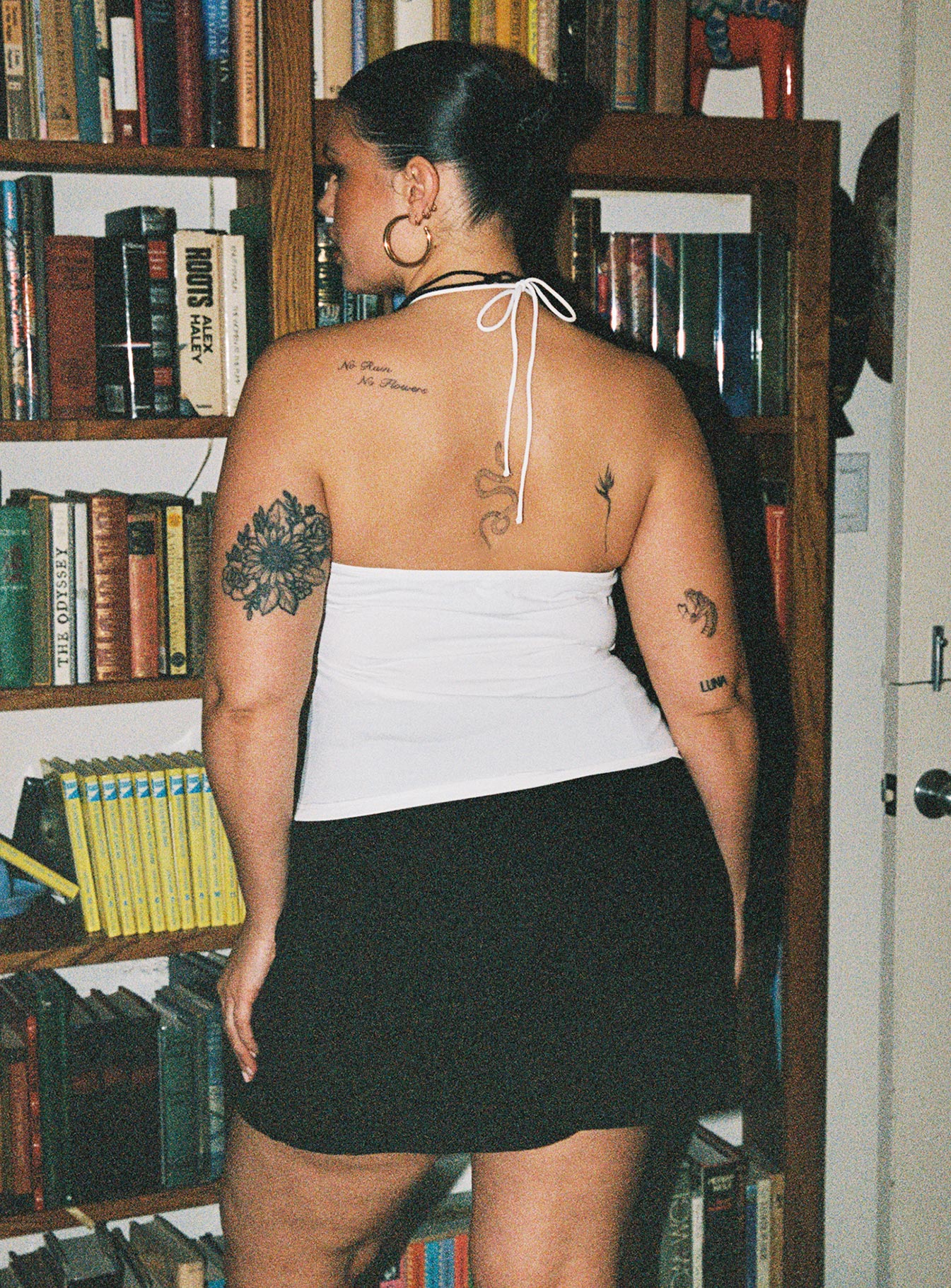 Vinette Top White Curve