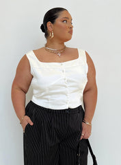 Yeah The Pearls Top Ivory Curve