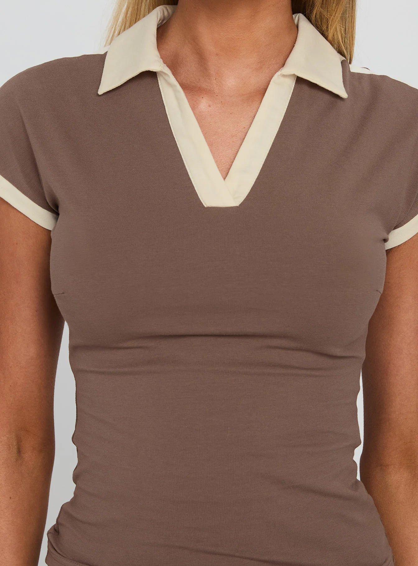 Nuvora Contrast Collared Top Brown