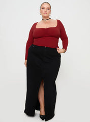 Selenie Long Sleeve Top Red Curve