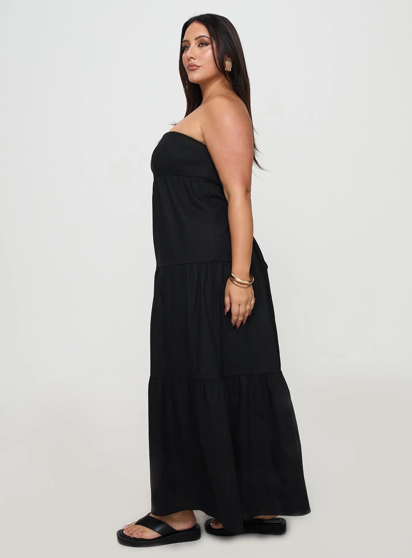 Osment Maxi Dress Black Curve