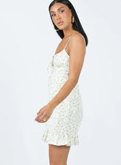Motel Alaca Dress Pretty Petal Ivory