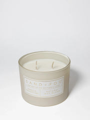Vanilla Snowflake 12 oz scented candle