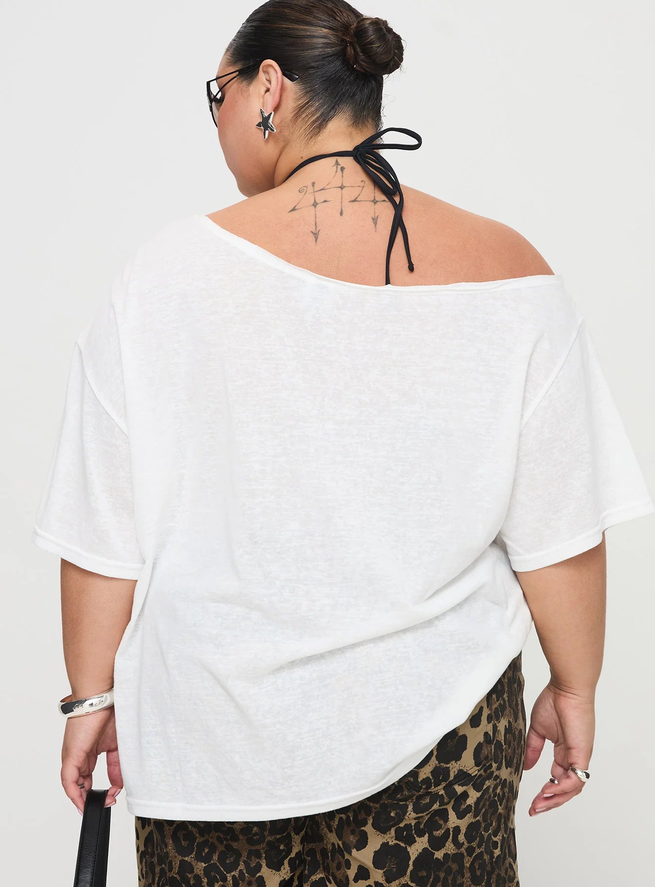 Kippa Off The Shoulder Tee White Curve