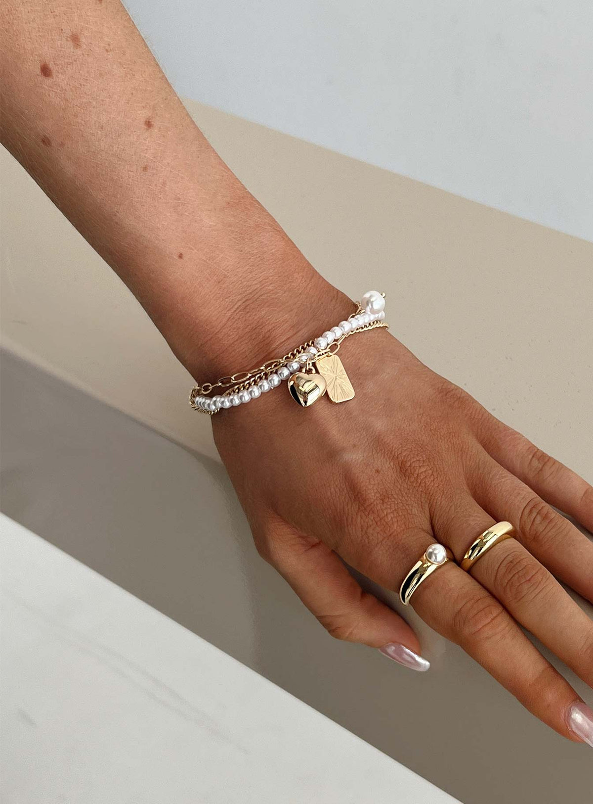 Daintree Charm Bracelet Gold