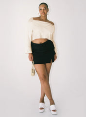 Love Song Top Curve
