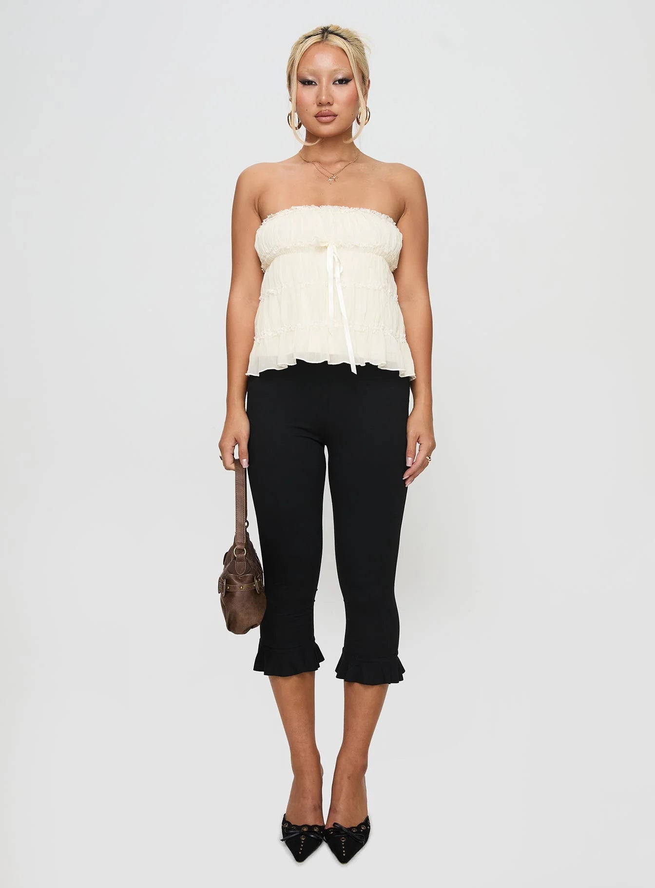Witchcraft Capri Pants Black