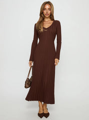 Gratuita Long Sleeve Rib Maxi Dress Chocolate