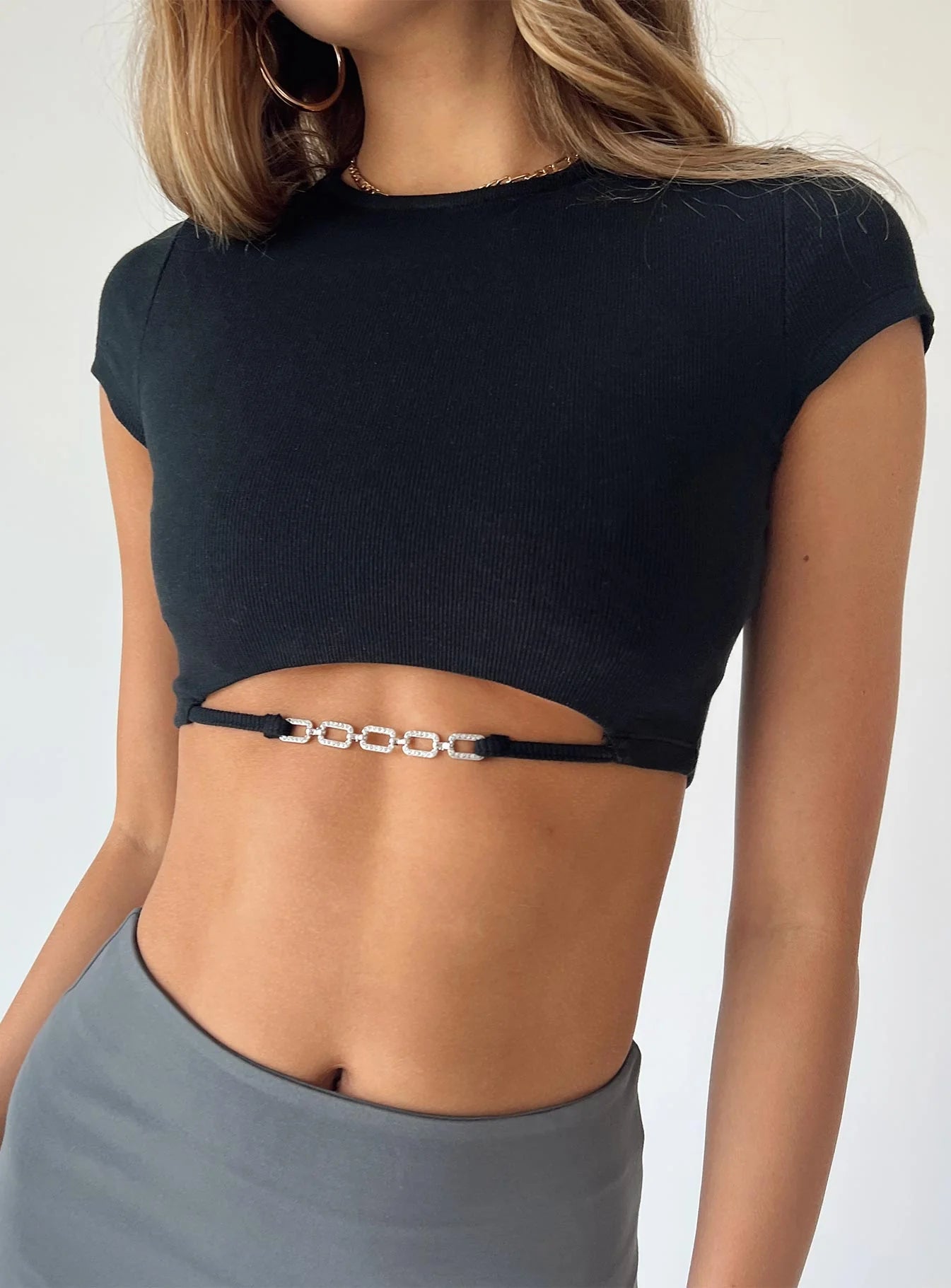 Arian Cut Out Tee Black