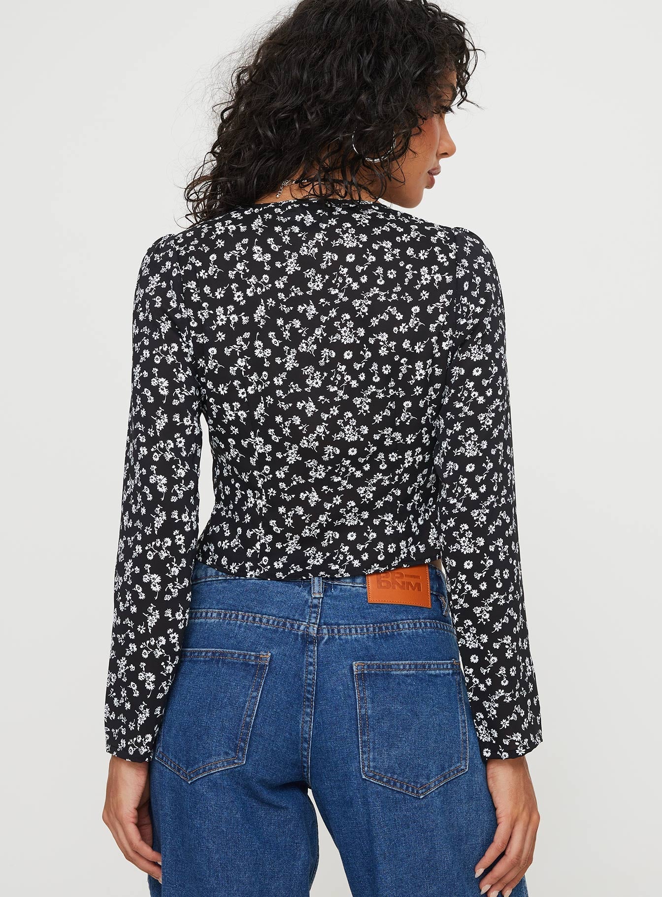 Mekki Long Sleeve Top Black Floral