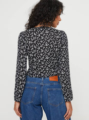 Mekki Long Sleeve Top Black Floral