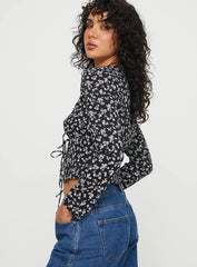 Mekki Long Sleeve Top Black Floral