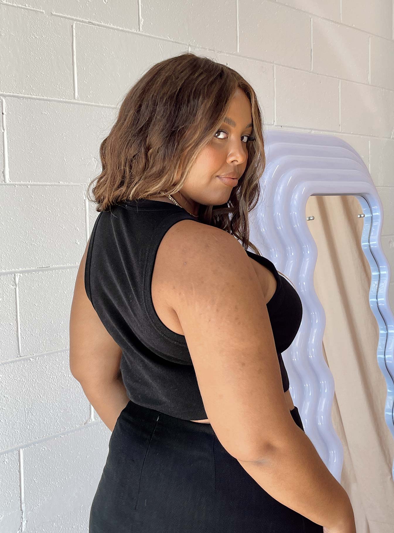 Classic Tank Top Black Curve