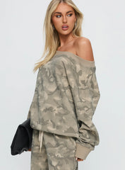 Wellness Off The Shoulder Jumper Washed Camo