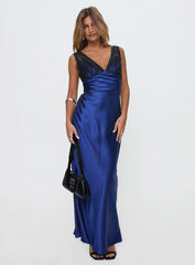 Voila Lace Maxi Dress Navy / Black