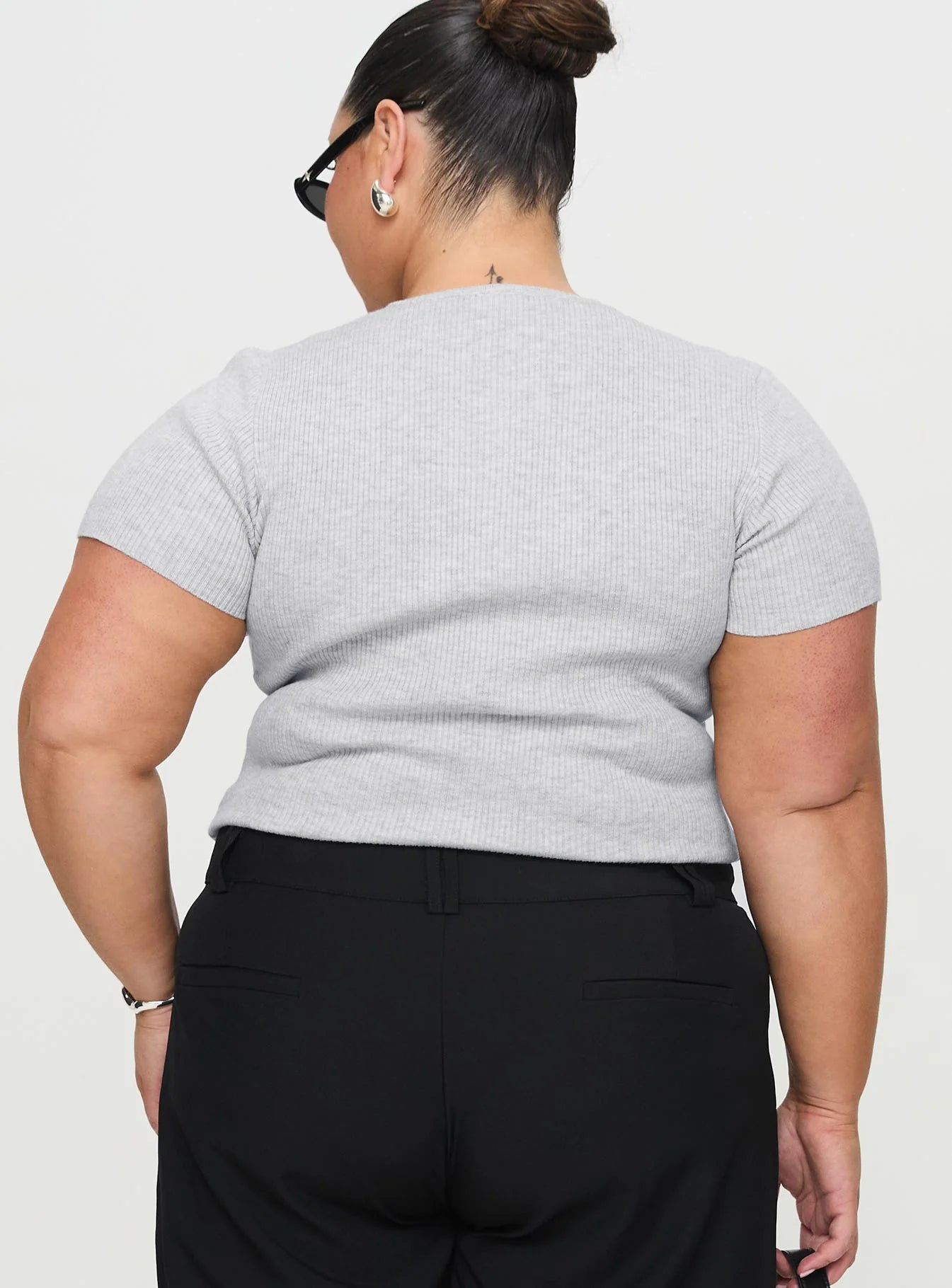 Suzu Knit Top Grey Curve