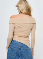 Streep Off The Shoulder Top Beige