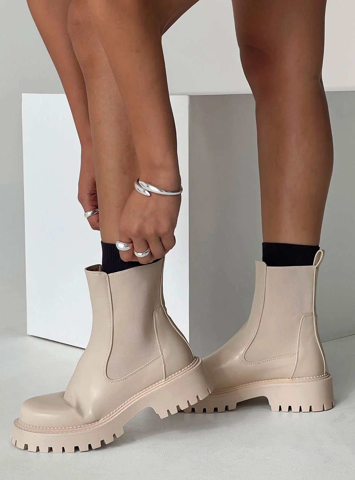 Elijah Boots Cream