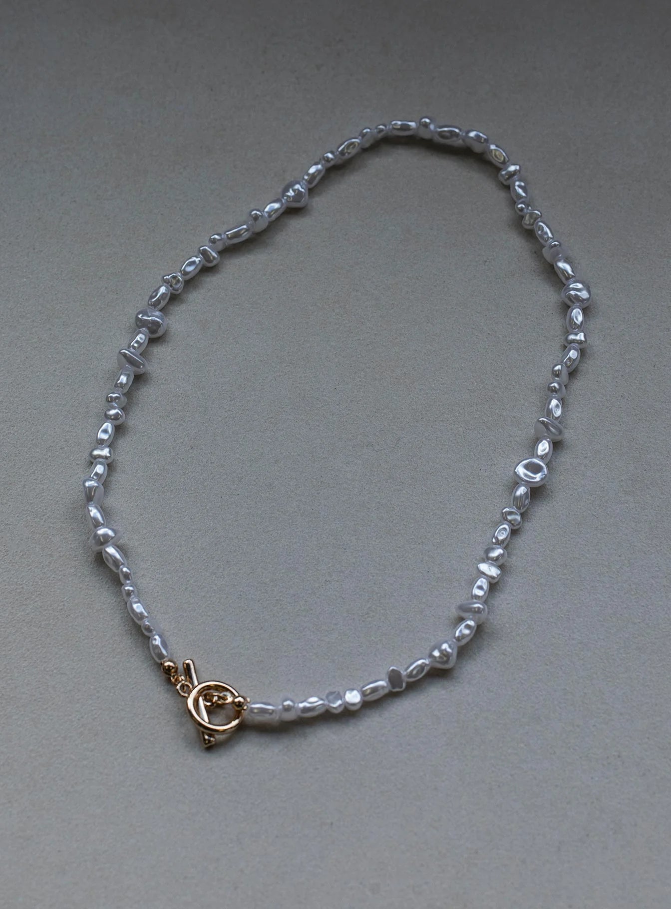 Sutter Pearl Necklace White