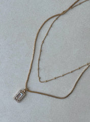 Arlow Necklace Gold