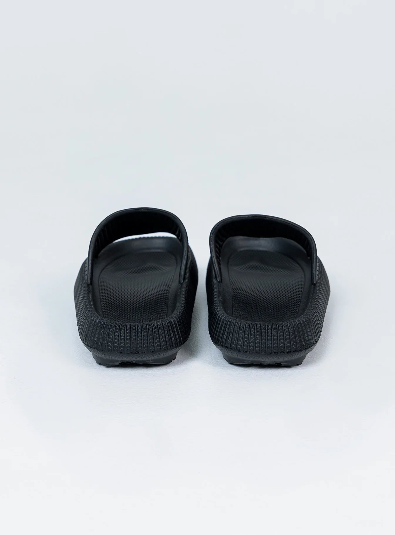 Benito Slides Black