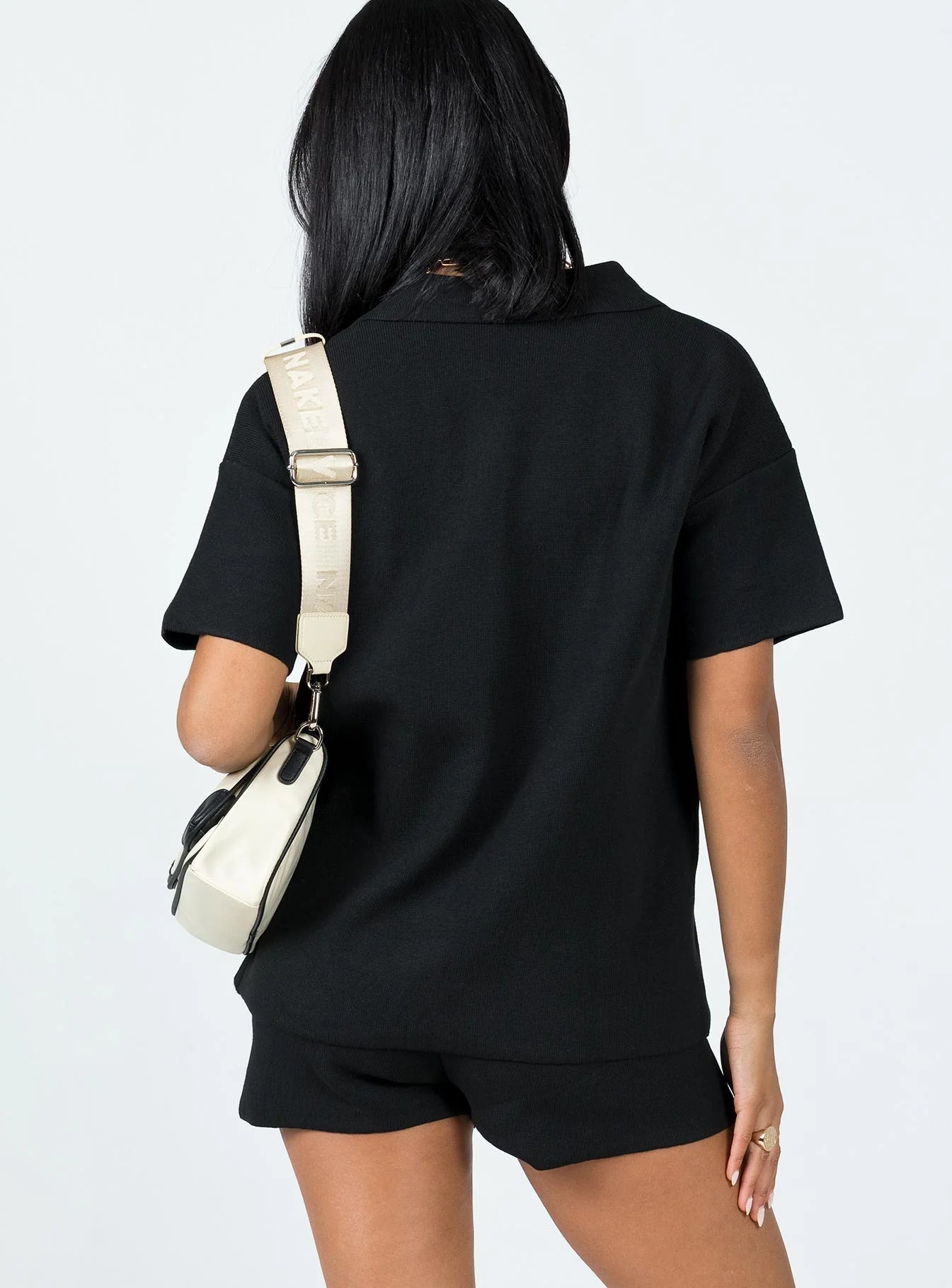 Davian Set Black