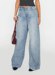 Bowe Low Rise Wide Leg Jeans Blue