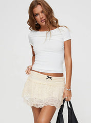 Feel The Heat Lace Mini Skirt Cream