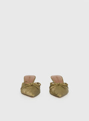 Unrivaled Pointed Toe Faux Suede Heels Green